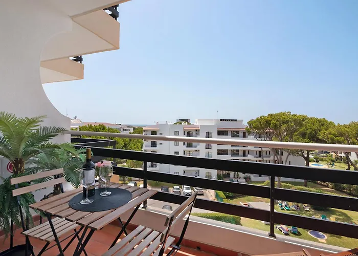 Marbel Sol Al * Quarteira